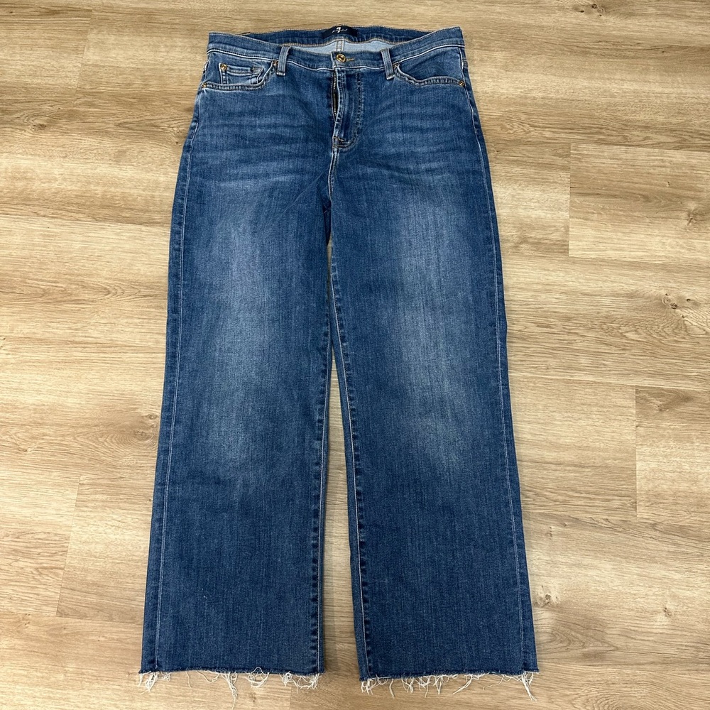 7 For All Mankind Cropped Alexa sz 30 wide leg crop